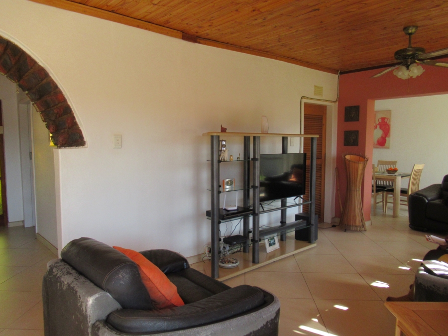 3 Bedroom Property for Sale in Riebeeckstad Free State